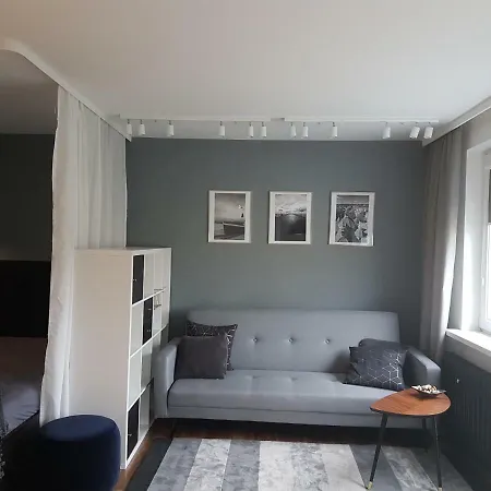 Apartament 80 Apartment *